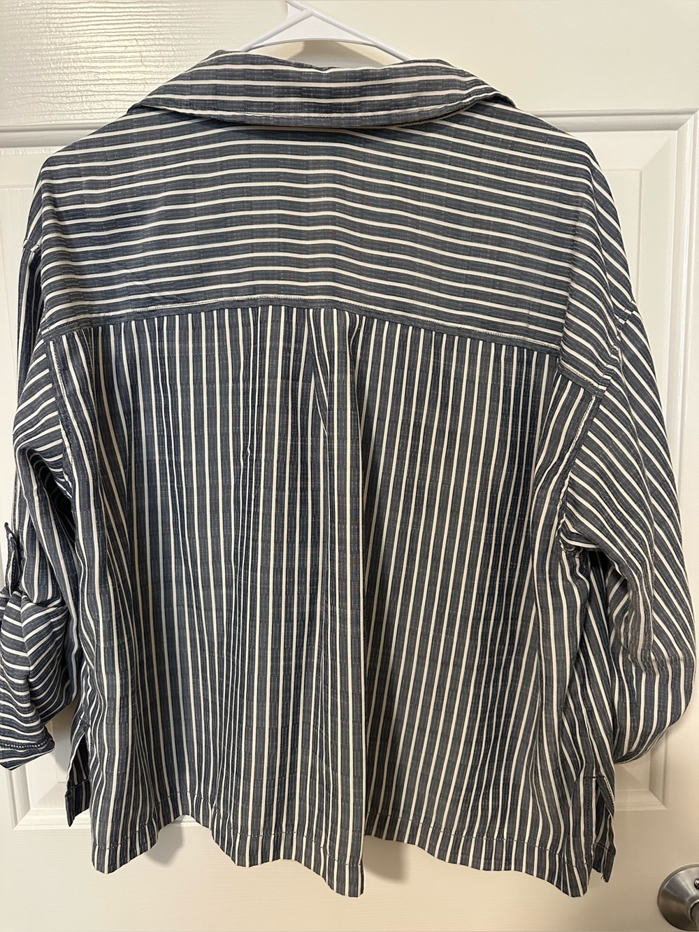 Max Studio London Blue White Striped Button-Up Long Sleeve Blouse Shirt L Large - Picture 5 of 9